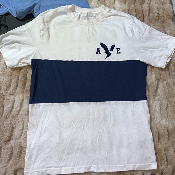 NEW Men’s American Eagle Tshirt Bundle. Size Small. - Picture 6 of 7